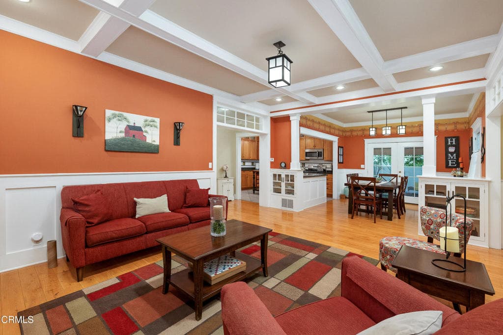 Home at 124 S Wabash Avenue, Glendora — photo 4 of 12