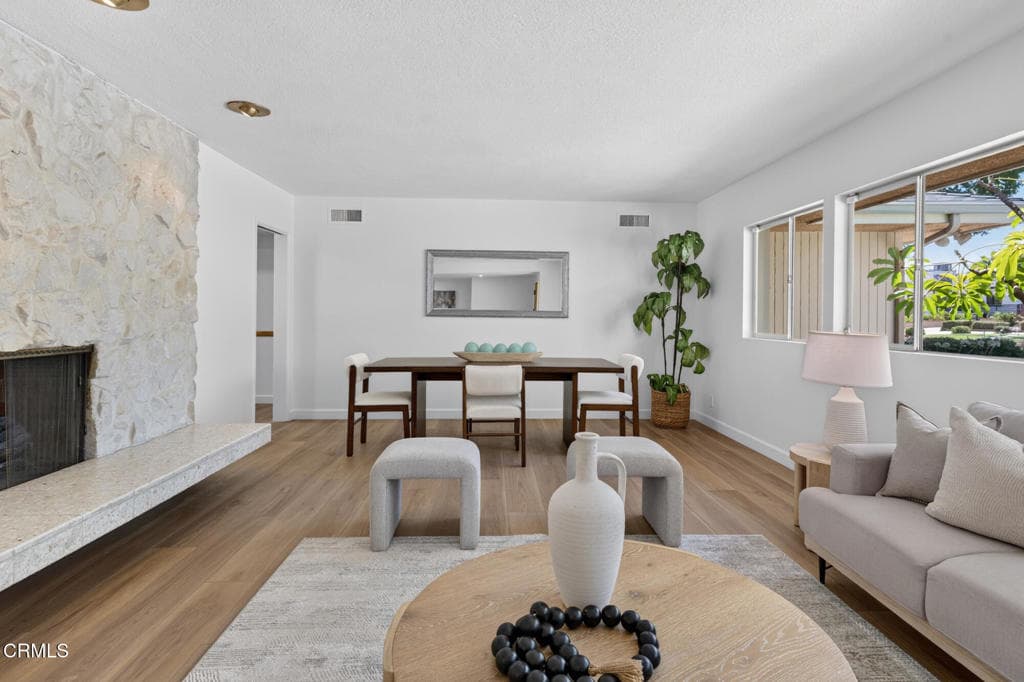 Home at 460 Sharon Road, Arcadia — photo 8 of 12
