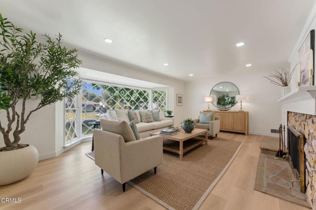 Home at 1050 Monte Verde Drive, Arcadia — photo 5 of 12