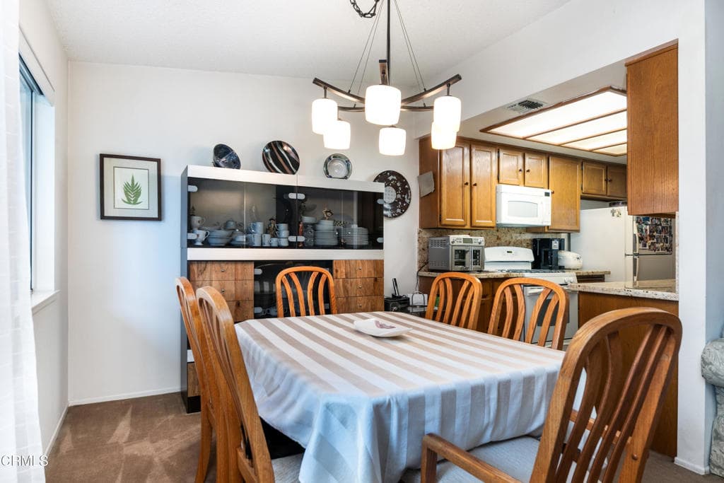 Townhouse at 945 Shady Lane, Glendora — photo 9 of 12