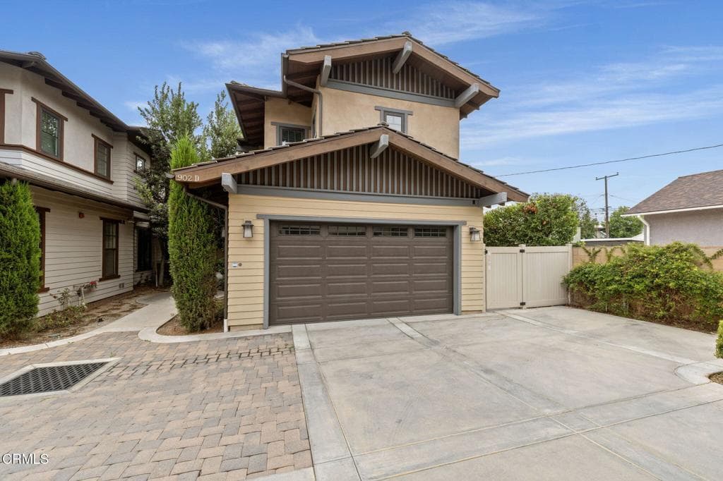 Home at 902 W Colorado Boulevard D, Monrovia — photo 1 of 12