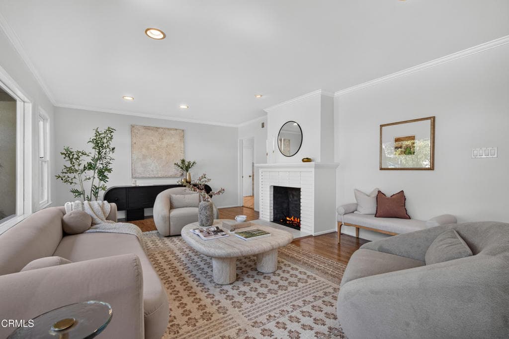 Home at 1835 Anita Crest Drive, Arcadia — photo 4 of 12