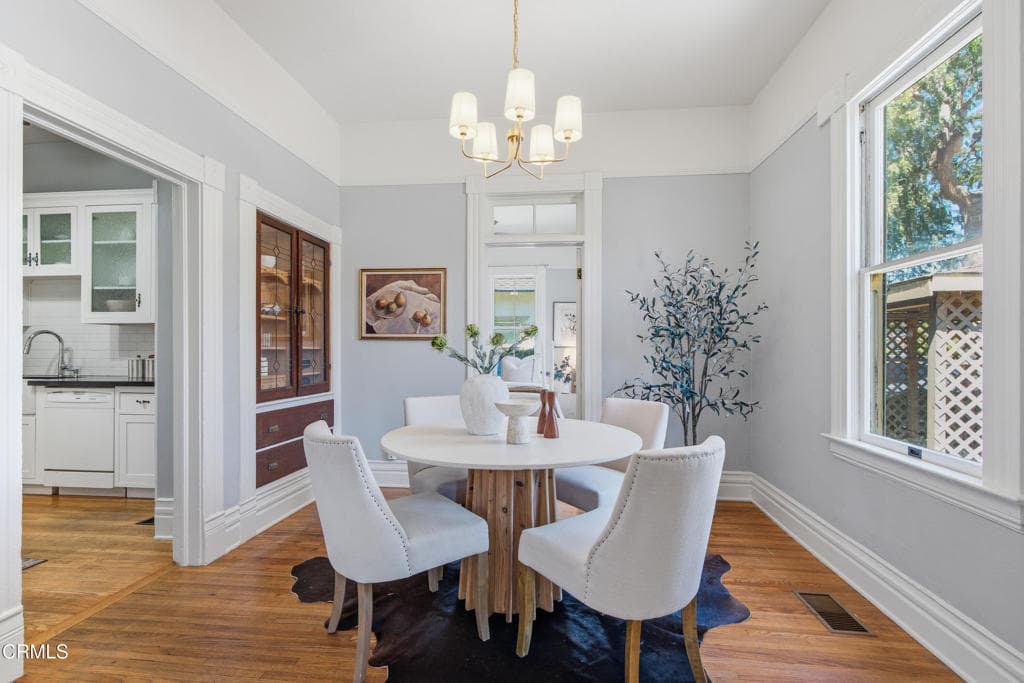 Home at 703 S Primrose Avenue, Monrovia — photo 11 of 12