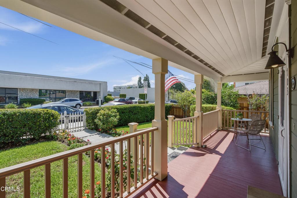 Home at 703 S Primrose Avenue, Monrovia — photo 4 of 12