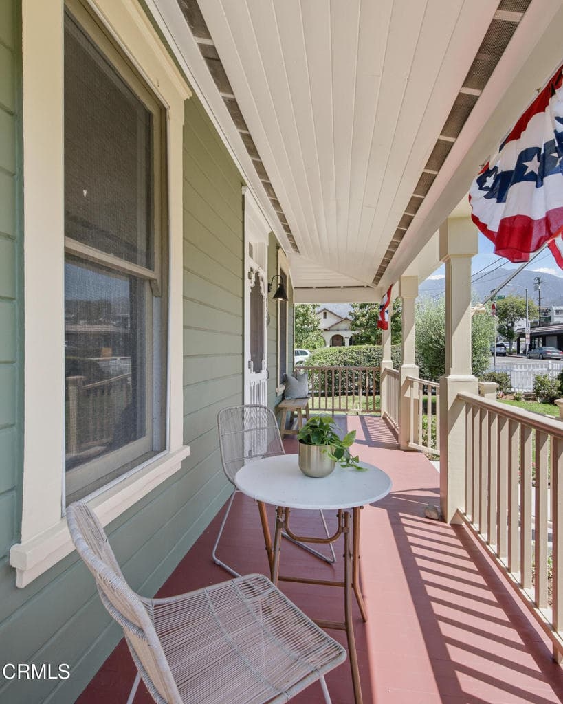 Home at 703 S Primrose Avenue, Monrovia — photo 5 of 12
