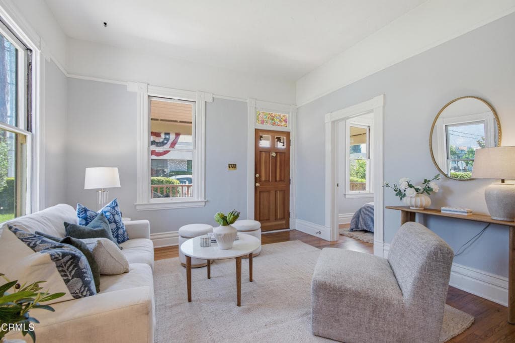 Home at 703 S Primrose Avenue, Monrovia — photo 10 of 12