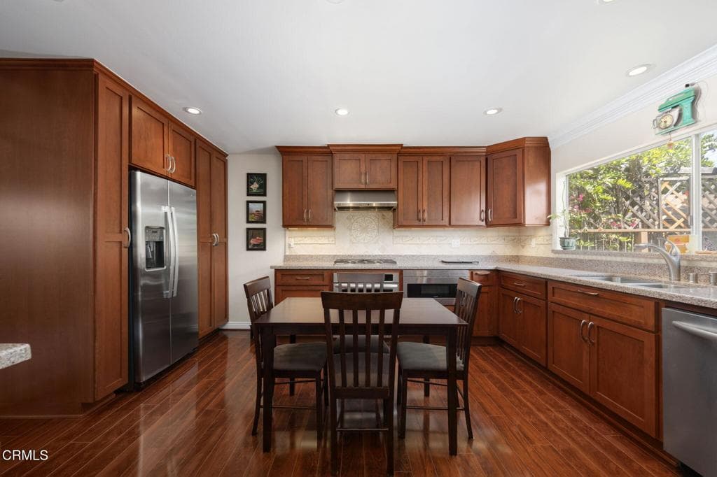 Condo at 555 W Sierra Madre Boulevard I, Sierra Madre — photo 11 of 12