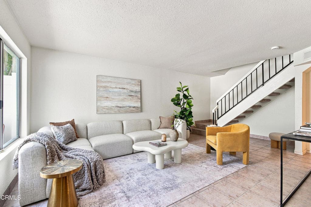 Condo at 859 W 13th Street 2, Azusa — photo 2 of 11