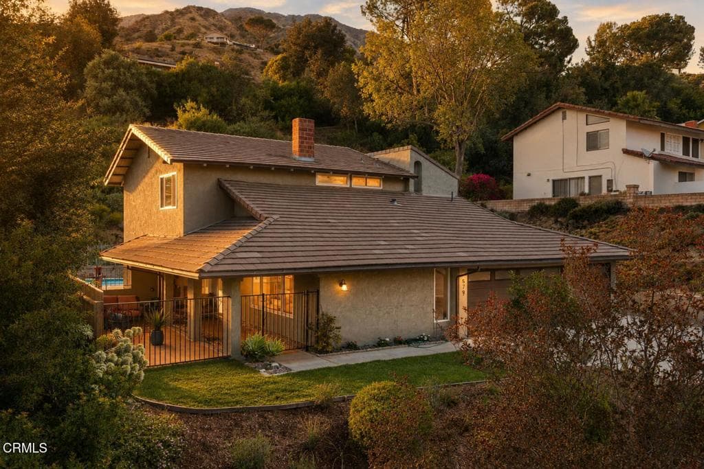 Home at 579 Acacia Street, Sierra Madre — photo 2 of 12