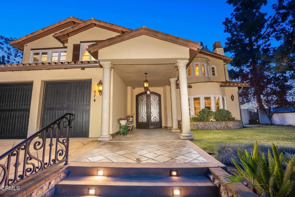 Home at 574 Camillo Road, Sierra Madre — photo 4 of 12