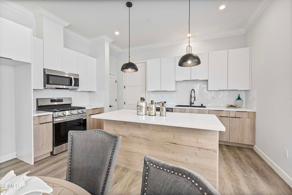 Townhouse at 634 W Olive Avenue B, Monrovia — photo 12 of 12