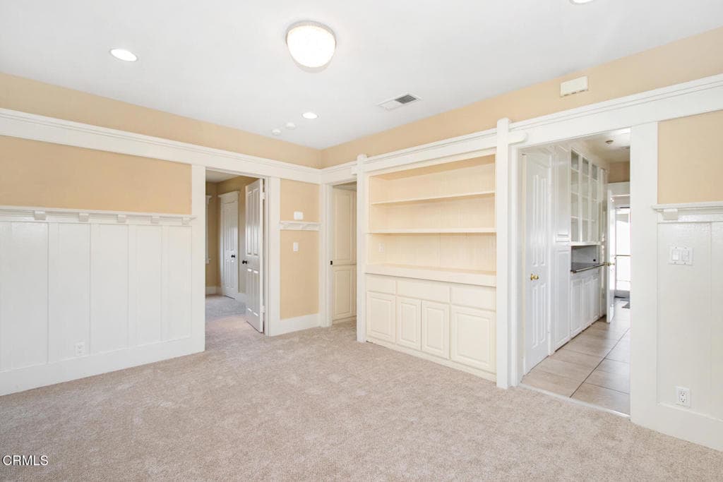 Home at 123 E Central Avenue, Monrovia — photo 11 of 12