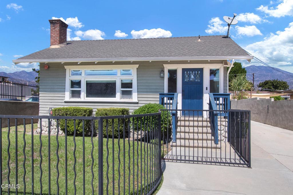 Home at 123 E Central Avenue, Monrovia — photo 3 of 12