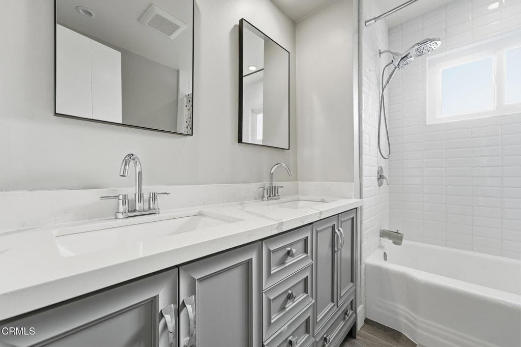 Home at 357 Oakcliff Road, Monrovia — photo 10 of 12
