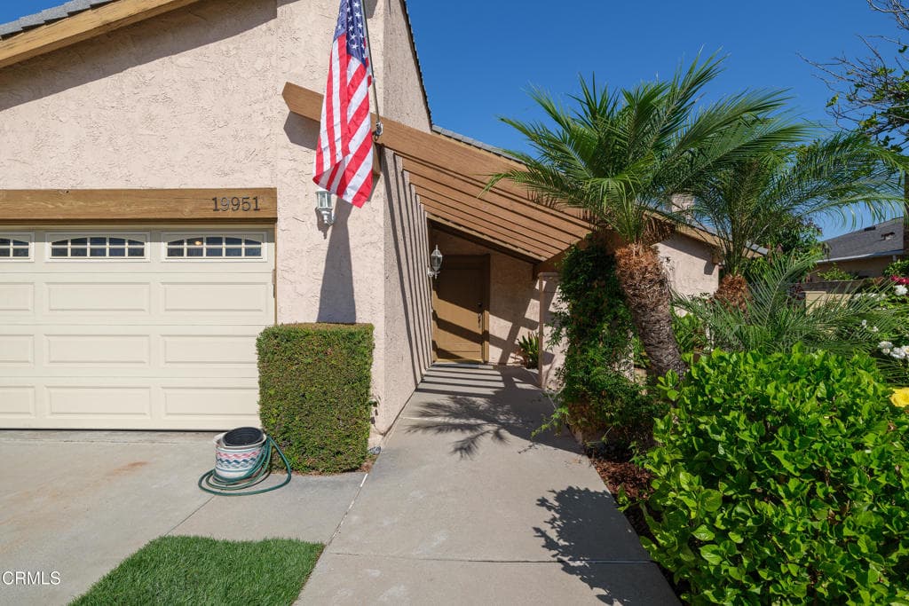 Home at 19951 Calle Solis, Walnut — photo 2 of 12