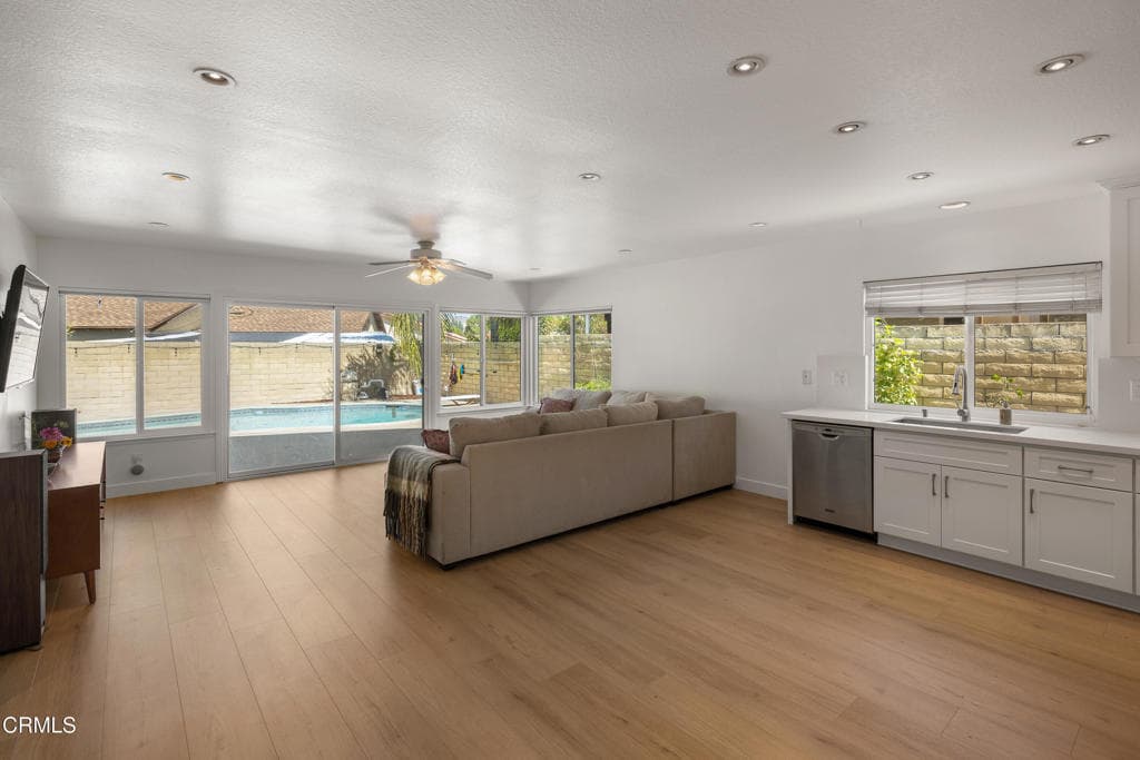 Home at 19951 Calle Solis, Walnut — photo 11 of 12