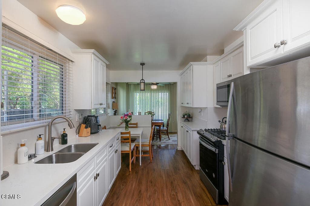 Home at 2326 W Clydewood Avenue, West Covina — photo 9 of 12