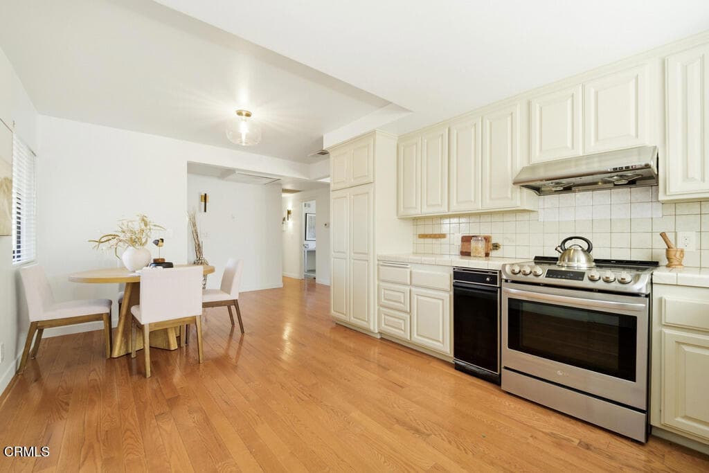 Home at 11433 Hallwood Drive, El Monte — photo 12 of 12