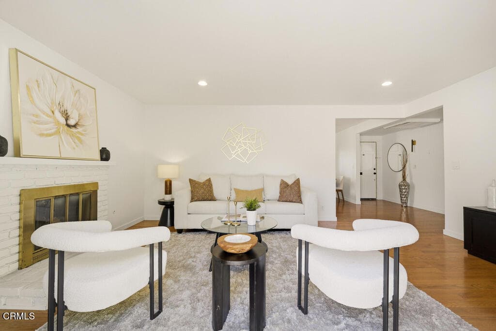 Home at 11433 Hallwood Drive, El Monte — photo 4 of 12