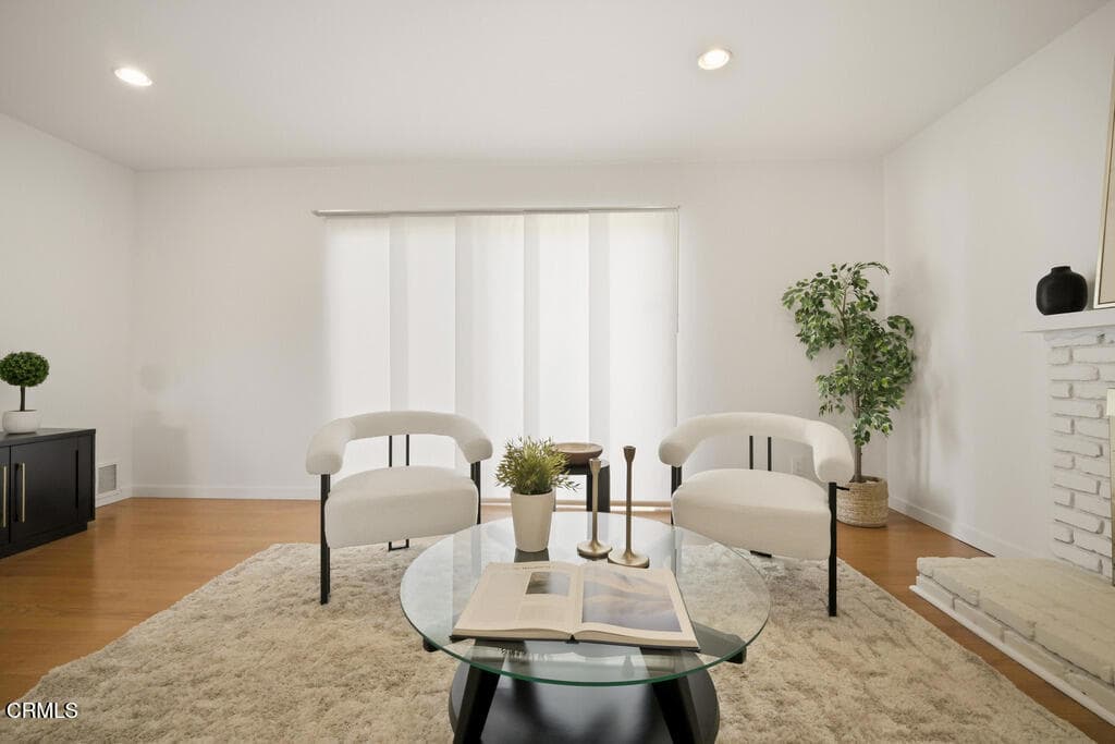 Home at 11433 Hallwood Drive, El Monte — photo 10 of 12