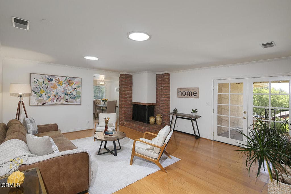 Home at 452 Prospect Ave Avenue, Monrovia — photo 6 of 12