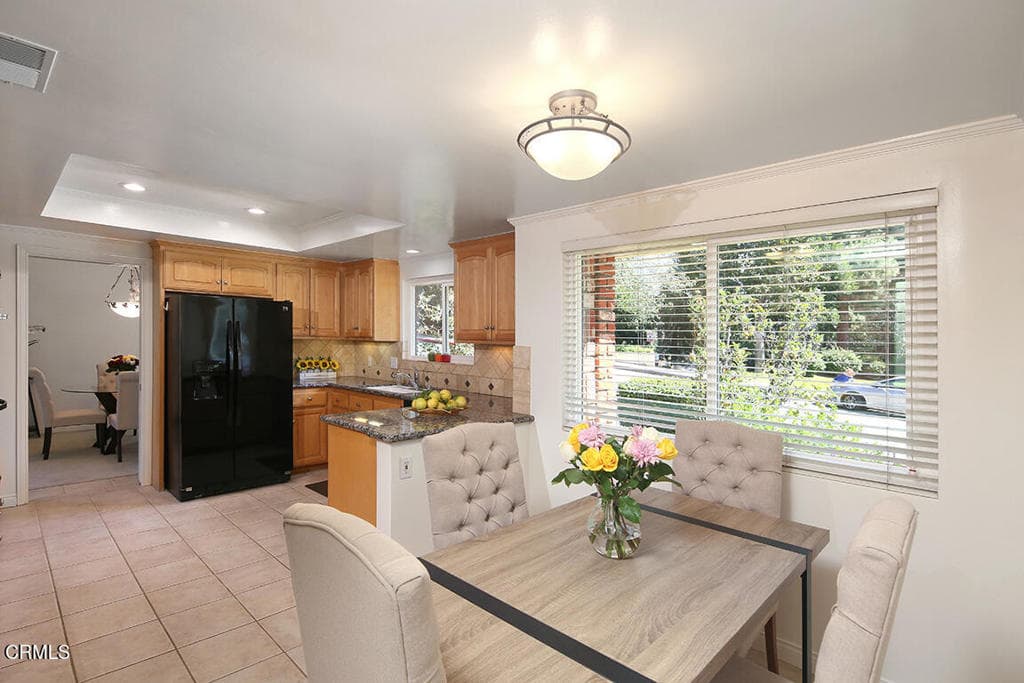 Home at 452 Prospect Ave Avenue, Monrovia — photo 10 of 12