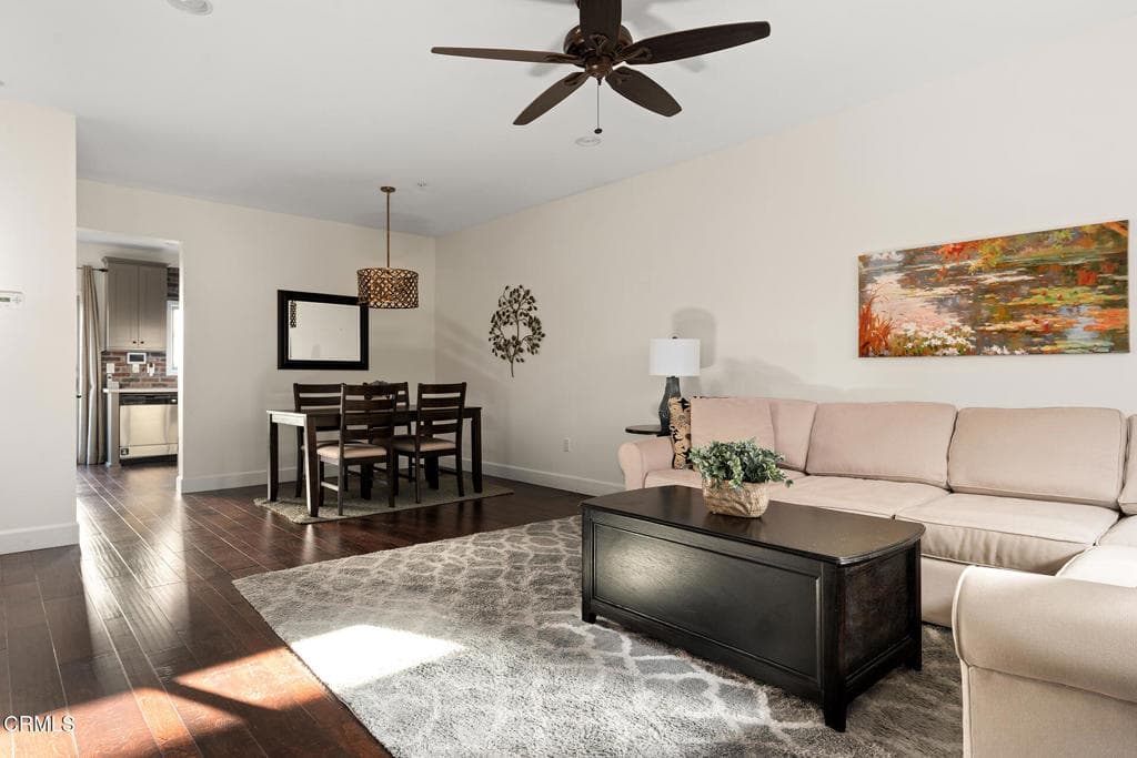 Townhouse at 705 S Azusa Avenue G, Azusa — photo 4 of 12