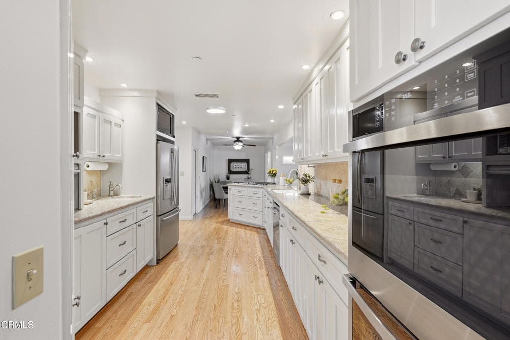Home at 442 Crestview Place, Monrovia — photo 10 of 12