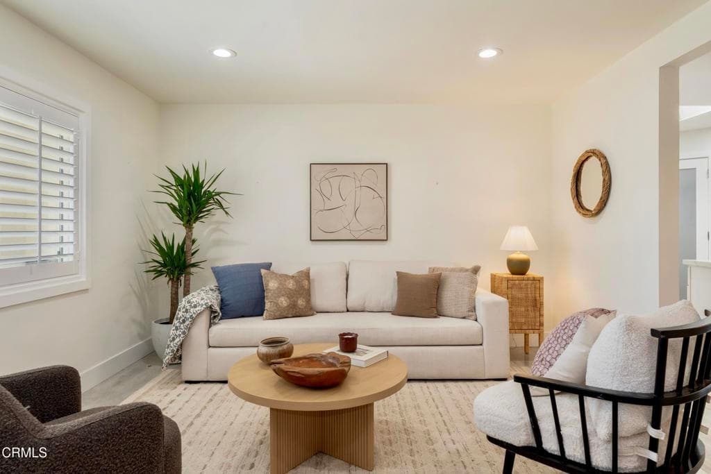 Home at 201 San Antonio Road, Arcadia — photo 3 of 12