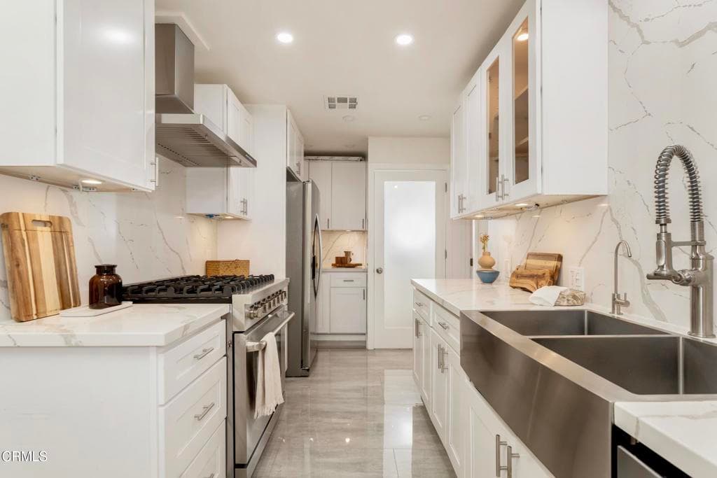 Home at 201 San Antonio Road, Arcadia — photo 8 of 12