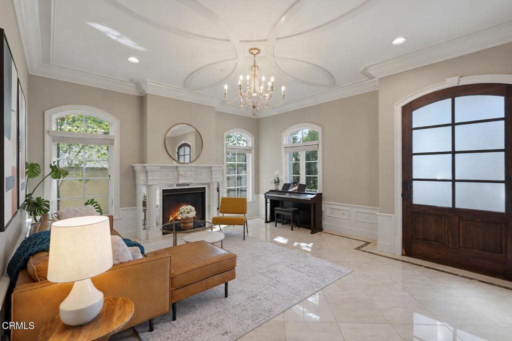 Home at 933 Coronado Drive, Arcadia — photo 4 of 12