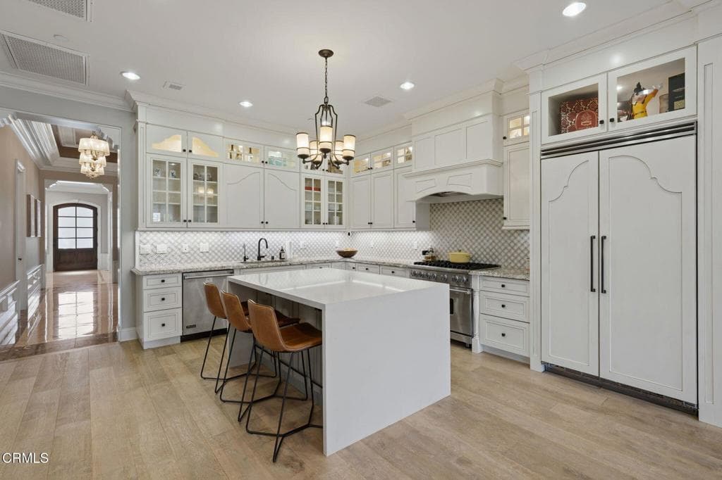Home at 933 Coronado Drive, Arcadia — photo 10 of 12