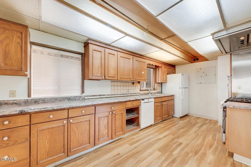 Home at 1240 E Mcwood Street, West Covina — photo 12 of 12