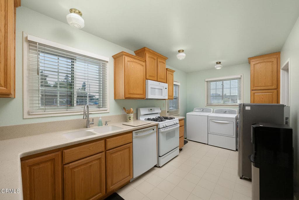 Home at 4032 N Broadmoor Avenue, Covina — photo 11 of 12