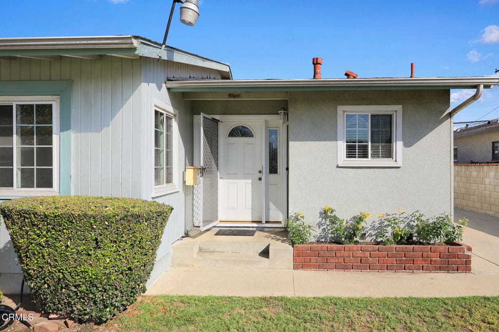 Home at 4032 N Broadmoor Avenue, Covina — photo 4 of 12