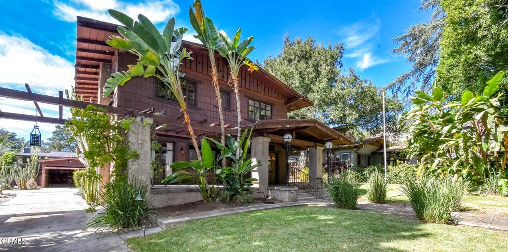 Home at 171 S Baldwin Avenue, Sierra Madre — photo 3 of 12