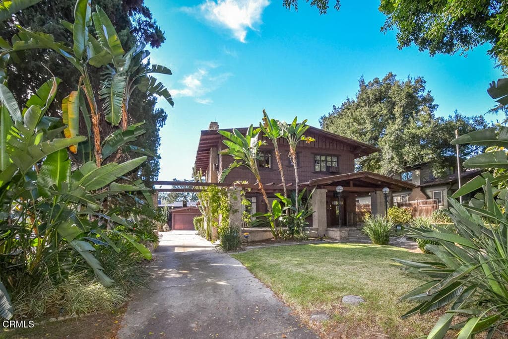 Home at 171 S Baldwin Avenue, Sierra Madre — photo 5 of 12