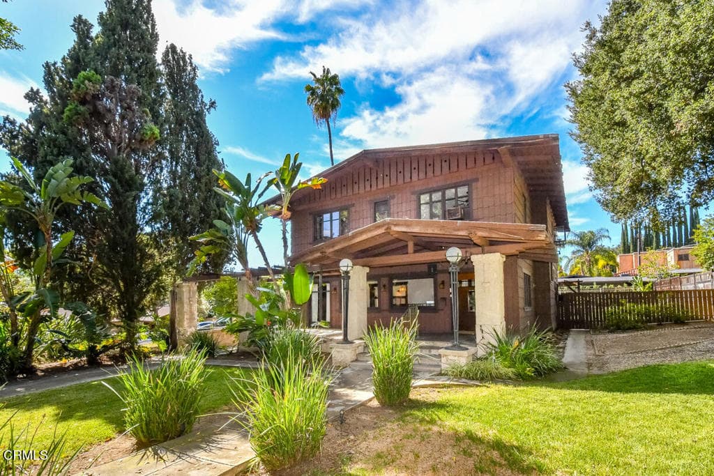 Home at 171 S Baldwin Avenue, Sierra Madre — photo 8 of 12