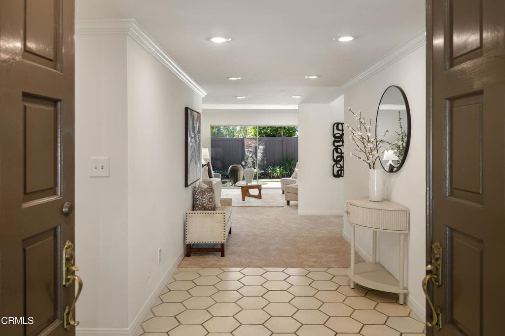 Home at 2217 Highland Vista Drive, Arcadia — photo 3 of 12
