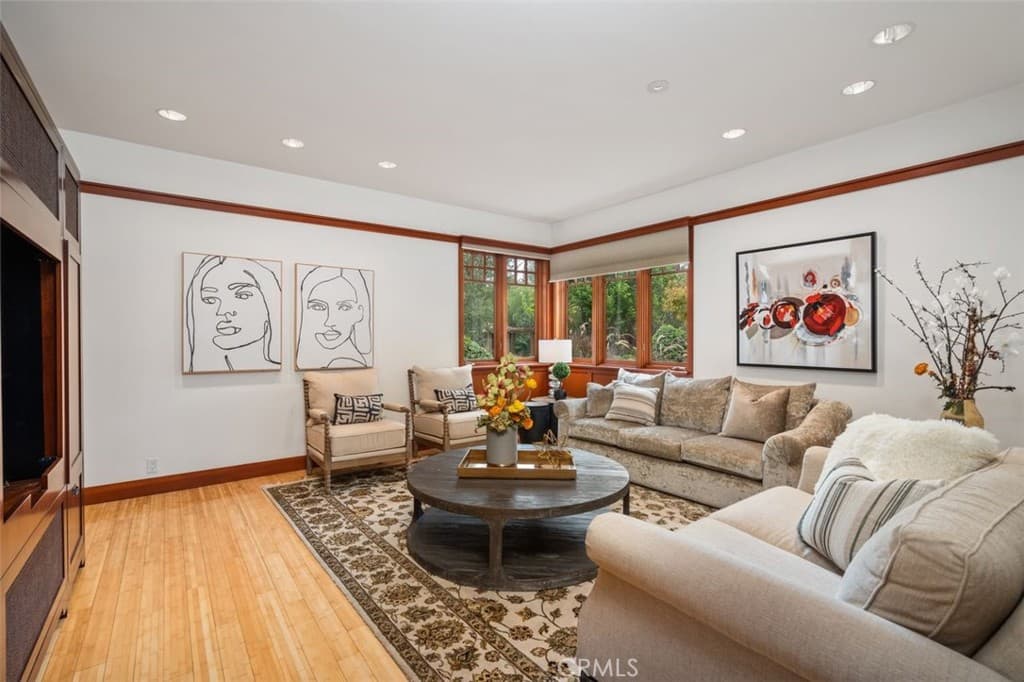 Home at 2540 Crow Foot Lane, Diamond Bar — photo 11 of 12