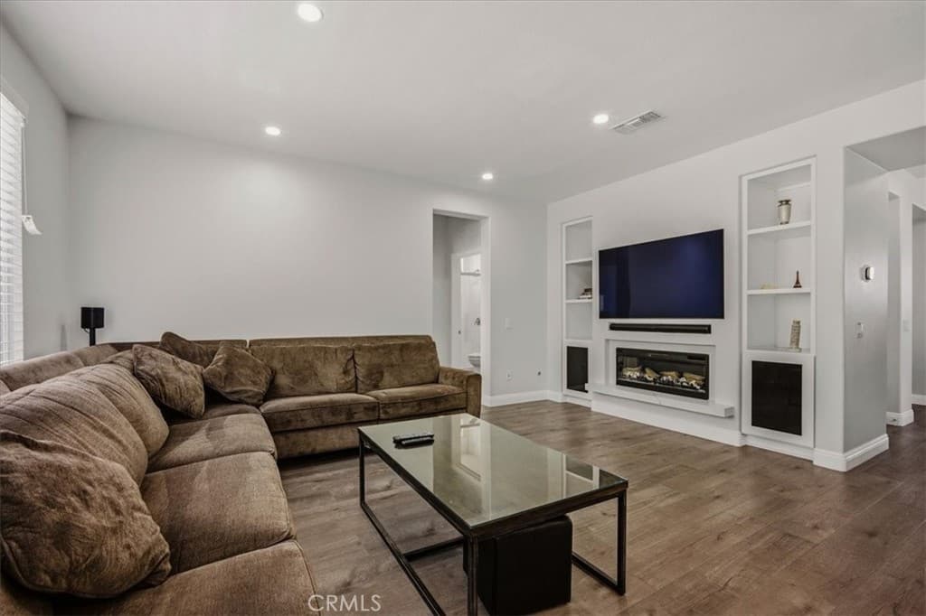 Condo at 2935 Spruce Court, Arcadia — photo 11 of 12