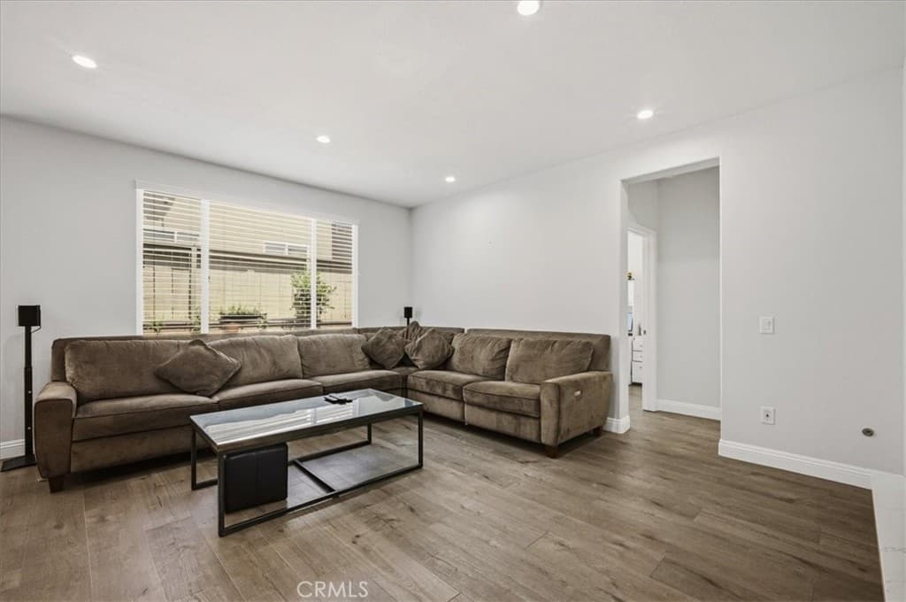 Condo at 2935 Spruce Court, Arcadia — photo 8 of 12