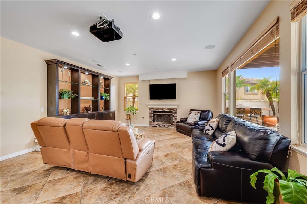 Home at 6137 Ridgemont, La Verne — photo 12 of 12