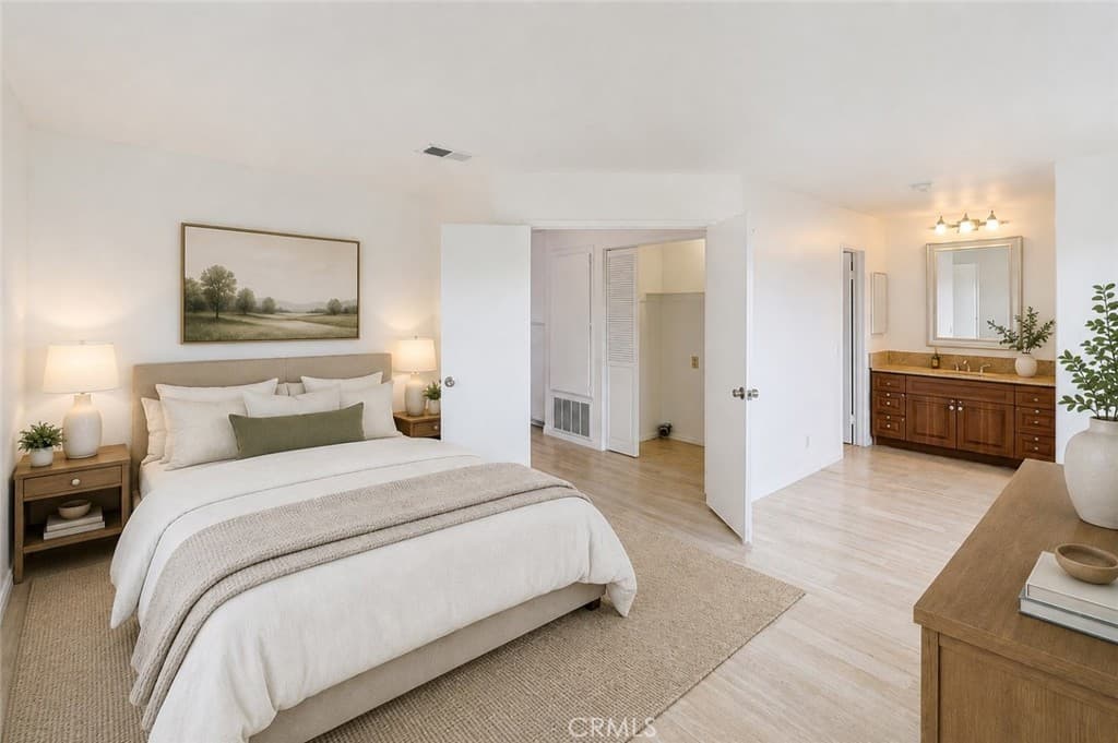 Townhouse at 1230 S Barranca Avenue F, Glendora — photo 8 of 12