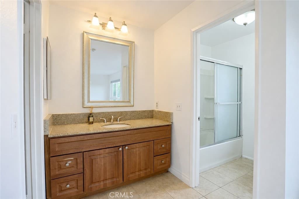 Townhouse at 1230 S Barranca Avenue F, Glendora — photo 10 of 12
