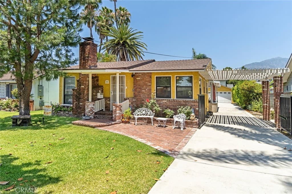 Home at 721 W Colorado, Monrovia — photo 3 of 12