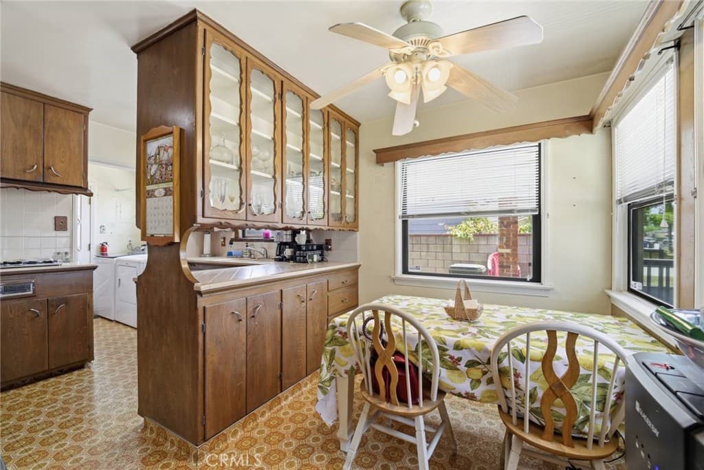 Home at 721 W Colorado, Monrovia — photo 10 of 12