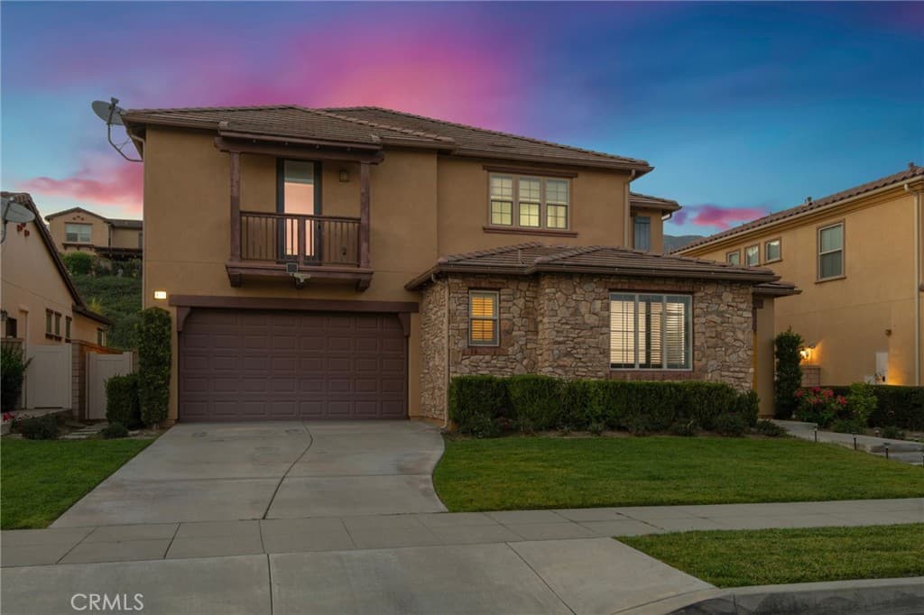 Home at 885 E Manresa, Azusa — photo 1 of 12