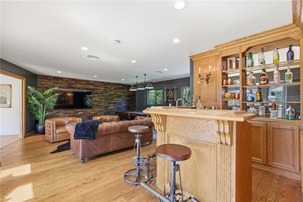 Home at 950 Hampton, Arcadia — photo 12 of 12