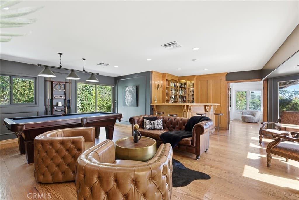 Home at 950 Hampton, Arcadia — photo 10 of 12